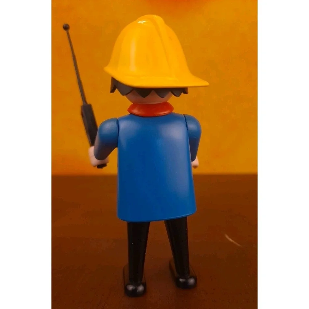 Vtg‎ 1974 Geobra Playmobil Figure With Blue Shirt & Black Pants Yellow Hat Radio
